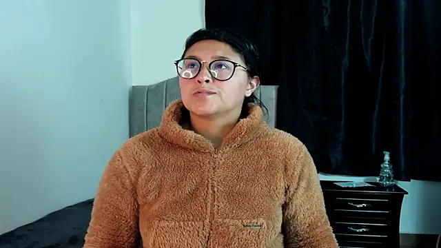 Snapshot of lorymoon chatting on December 26, 2024, 7:16 pm lorymoon online show from December 26, 2024, 7:16 pm