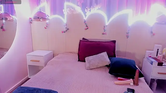 Laurentdupont04 online show from March 23, 2025, 3:21 am