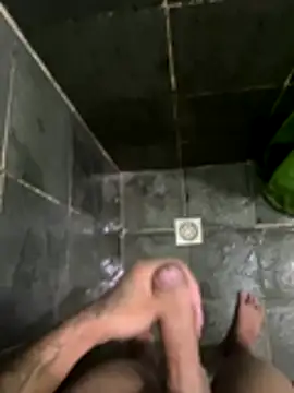 gzn01 online show from October 29, 2025, 11:39 pm