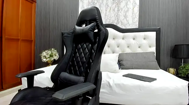 wisdonsenecax online show from January 29, 2025, 2:42 pm