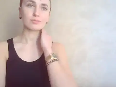 CaitlinaJayne23 online show from March 18, 2025, 9:31 am