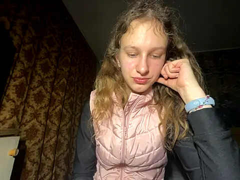 Eva Angel3 online show from November 11, 2025, 5:46 pm