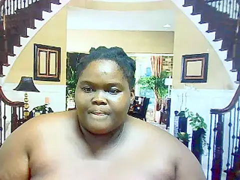 Snapshot of EbonyHotBuns chatting on March 5, 2025, 12:27 am EbonyHotBuns online show from March 5, 2025, 12:27 am