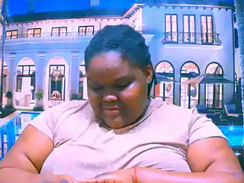 Snapshot of EbonyHotBuns chatting on October 1, 2025, 9:26 am EbonyHotBuns online show from October 1, 2025, 9:26 am