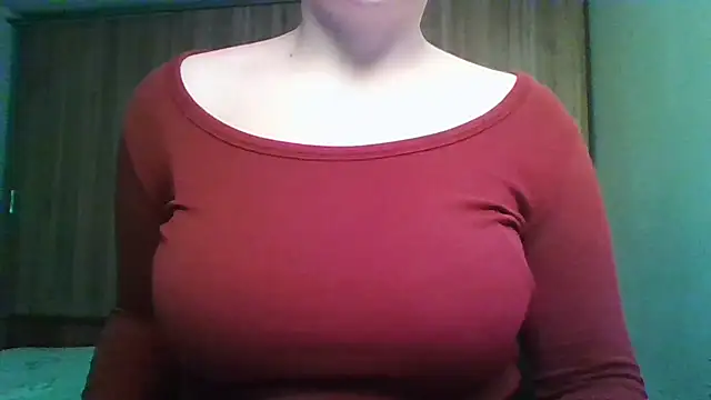 Snapshot of Evasapples chatting on November 1, 2025, 12:18 pm Evasapples online show from November 1, 2025, 12:18 pm