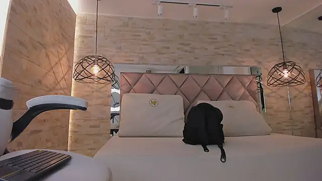 dorothy vegga online show from January 18, 2025, 9:45 am