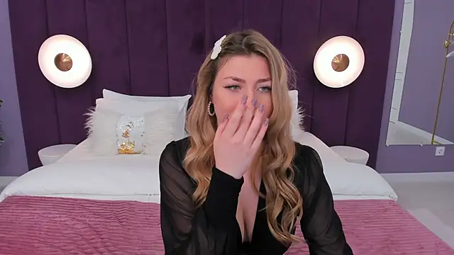 HelenaMorgan online show from January 11, 2025, 6:54 pm