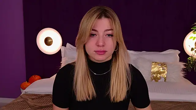 HelenaMorgan online show from October 16, 2025, 3:07 am