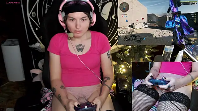 Snapshot of BrandiWRLD_999 chatting on December 18, 2024, 3:15 am BrandiWRLD 999 online show from December 18, 2024, 3:15 am