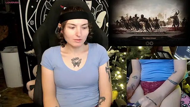 Snapshot of BrandiWRLD_999 chatting on January 1, 2025, 7:32 pm BrandiWRLD 999 online show from January 1, 2025, 7:32 pm