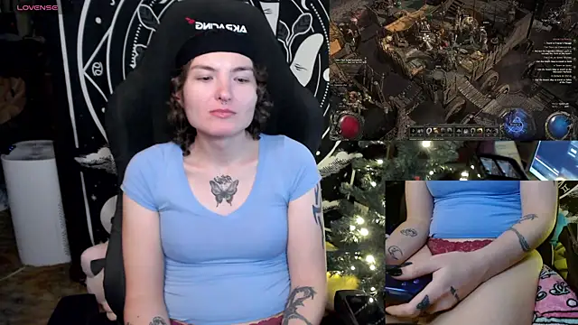 Snapshot of BrandiWRLD_999 chatting on January 1, 2025, 11:07 pm BrandiWRLD 999 online show from January 1, 2025, 11:07 pm