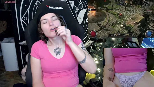 Snapshot of BrandiWRLD_999 chatting on January 3, 2025, 1:27 am BrandiWRLD 999 online show from January 3, 2025, 1:27 am