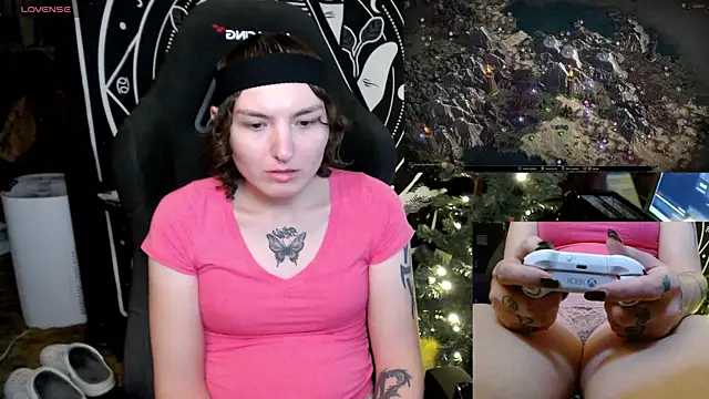 Snapshot of BrandiWRLD_999 chatting on January 8, 2025, 12:28 am BrandiWRLD 999 online show from January 8, 2025, 12:28 am