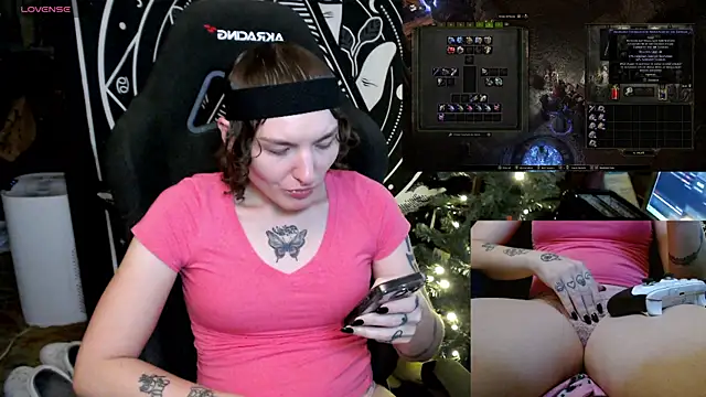 Snapshot of BrandiWRLD_999 chatting on January 8, 2025, 3:29 am BrandiWRLD 999 online show from January 8, 2025, 3:29 am