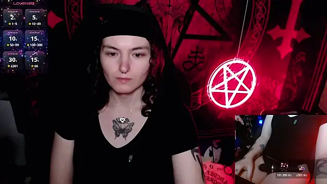 Snapshot of BrandiWRLD_999 chatting on October 21, 2025, 12:55 am BrandiWRLD 999 online show from October 21, 2025, 12:55 am