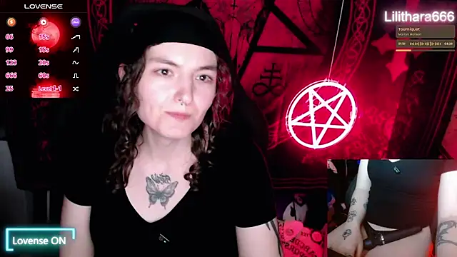 Snapshot of BrandiWRLD_999 chatting on October 30, 2025, 1:29 am BrandiWRLD 999 online show from October 30, 2025, 1:29 am