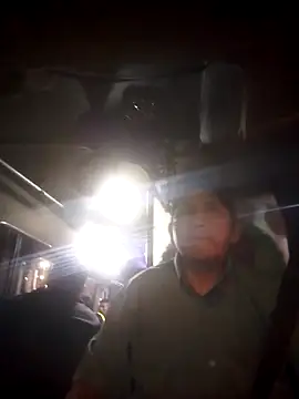 ardiente47 online show from October 30, 2025, 12:23 am