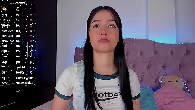 Snapshot of Deisy_sr chatting on December 5, 2024, 10:23 am Deisy sr online show from December 5, 2024, 10:23 am