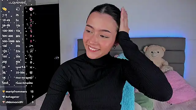 Snapshot of Deisy_sr chatting on December 18, 2024, 1:45 pm Deisy sr online show from December 18, 2024, 1:45 pm