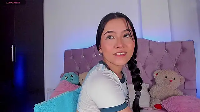 Snapshot of Deisy_sr chatting on January 2, 2025, 2:35 pm Deisy sr online show from January 2, 2025, 2:35 pm