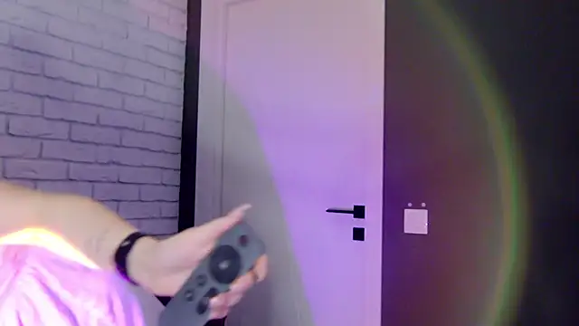 Snapshot of MilanaBalmain chatting on February 18, 2025, 7:43 am MilanaBalmain online show from February 18, 2025, 7:43 am