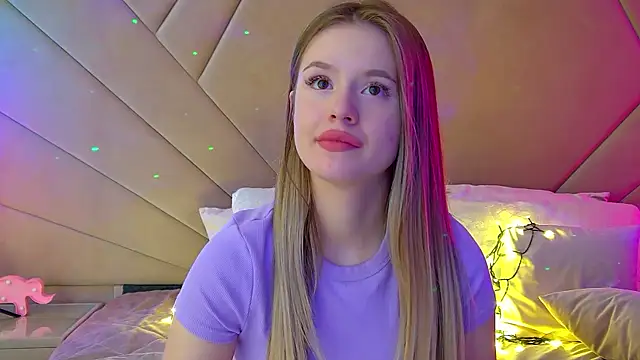 Snapshot of MilanaBalmain chatting on March 8, 2025, 2:51 pm MilanaBalmain online show from March 8, 2025, 2:51 pm