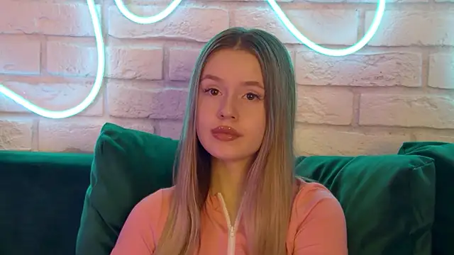 Snapshot of MilanaBalmain chatting on March 18, 2025, 2:26 pm MilanaBalmain online show from March 18, 2025, 2:26 pm