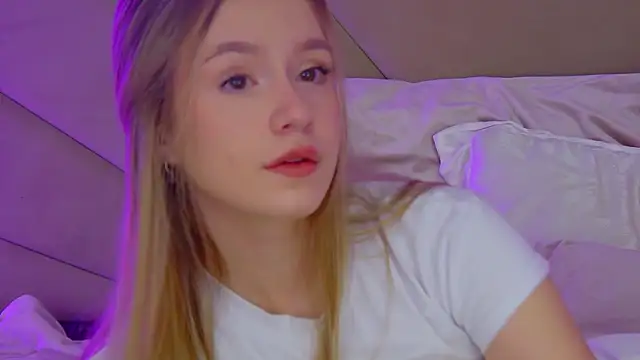 Snapshot of MilanaBalmain chatting on October 7, 2025, 4:20 am MilanaBalmain online show from October 7, 2025, 4:20 am