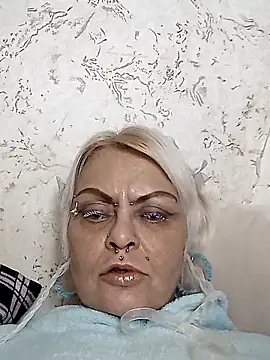 Gardener of Illusions online show from November 9, 2025, 8:01 am