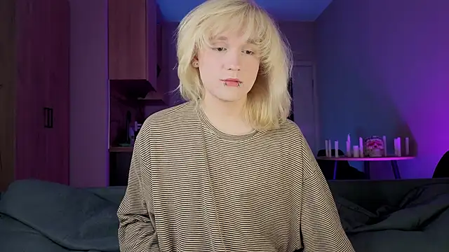 Snapshot of Gregory_Byyrd chatting on October 24, 2025, 8:38 pm Gregory Byyrd online show from October 24, 2025, 8:38 pm