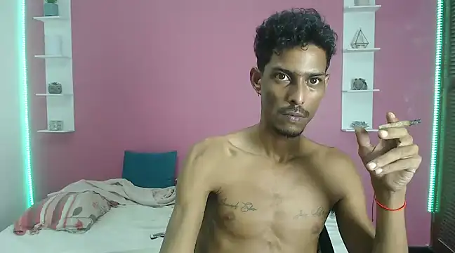 Albertwd420 online show from December 3, 2024, 9:01 pm