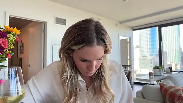 Snapshot of Graciemae_baexx chatting on October 12, 2025, 6:18 pm Graciemae baexx online show from October 12, 2025, 6:18 pm