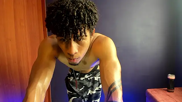 Snapshot of Pendragon1224 chatting on December 1, 2024, 4:29 pm Pendragon1224 online show from December 1, 2024, 4:29 pm