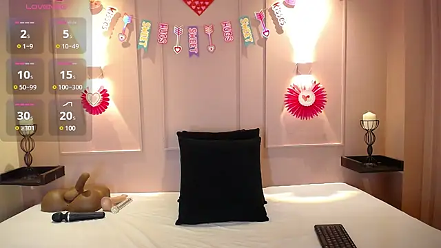 HAYLANISMITH online show from February 11, 2025, 12:05 pm