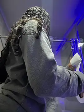 Paloma  LS online show from March 18, 2025, 5:10 pm