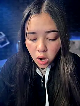 Paloma  LS online show from October 14, 2025, 5:47 pm