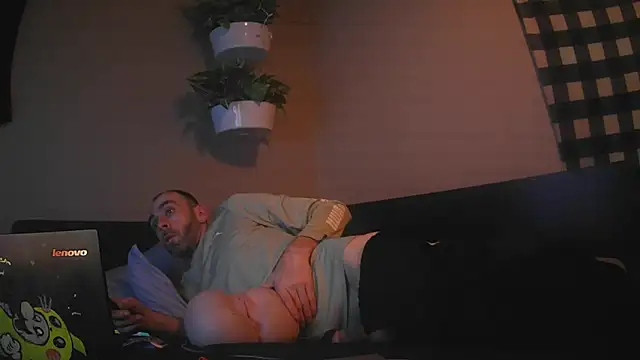 smokee parT903 online show from January 2, 2025, 6:56 pm