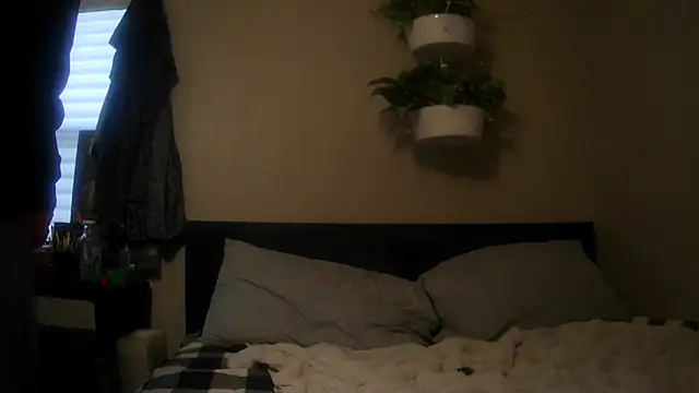 smokee parT903 online show from September 17, 2025, 5:14 pm