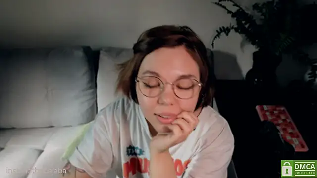 whoa-hoa-hoa-hoa-hoa online show from March 5, 2025, 12:00 pm