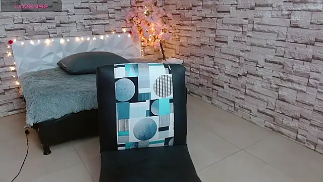 Vanse lust online show from March 20, 2025, 10:29 pm