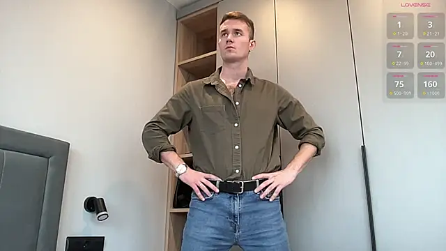 cute mark online show from October 27, 2025, 11:47 am