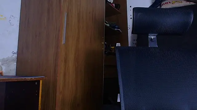 Snapshot of pepsicolacouple chatting on March 16, 2025, 1:17 am pepsicolacouple online show from March 16, 2025, 1:17 am