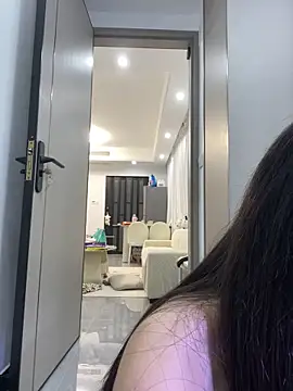 Snapshot of xyebobs chatting on September 20, 2025, 2:40 pm xyebobs online show from September 20, 2025, 2:40 pm