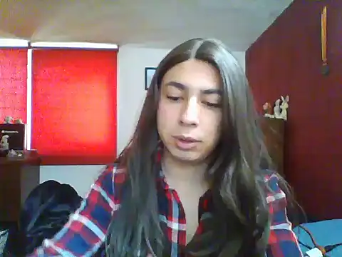 Yasmin Paez99 online show from October 23, 2025, 5:12 pm