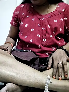 Snapshot of Tamilrojanew chatting on November 14, 2025, 10:03 am Tamilrojanew online show from November 14, 2025, 10:03 am