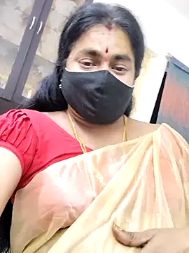 Snapshot of Tamilrojanew chatting on November 18, 2025, 5:28 pm Tamilrojanew online show from November 18, 2025, 5:28 pm