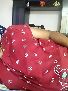 Snapshot of Tamilrojanew chatting on November 30, 2025, 5:22 am Tamilrojanew online show from November 30, 2025, 5:22 am