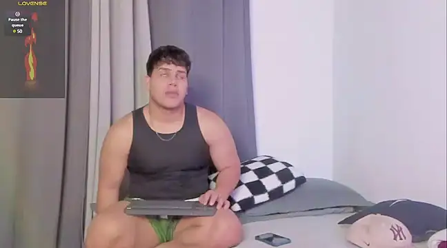 Snapshot of Khail68 chatting on January 31, 2025, 6:13 am Khail68 online show from January 31, 2025, 6:13 am