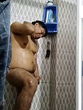 Tu papi 69  online show from November 10, 2025, 11:48 pm