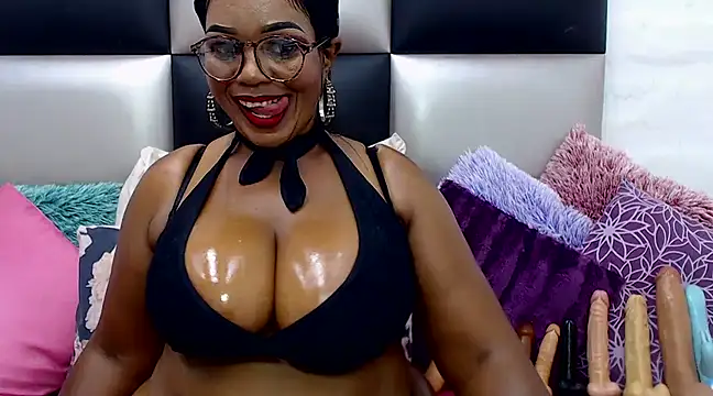 Snapshot of MATURExxxASS chatting on February 11, 2025, 10:07 pm MATURExxxASS online show from February 11, 2025, 10:07 pm